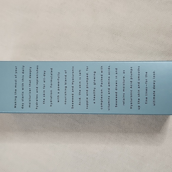 NIB Sun+Moon Facial Bundle - Picture 7 of 16